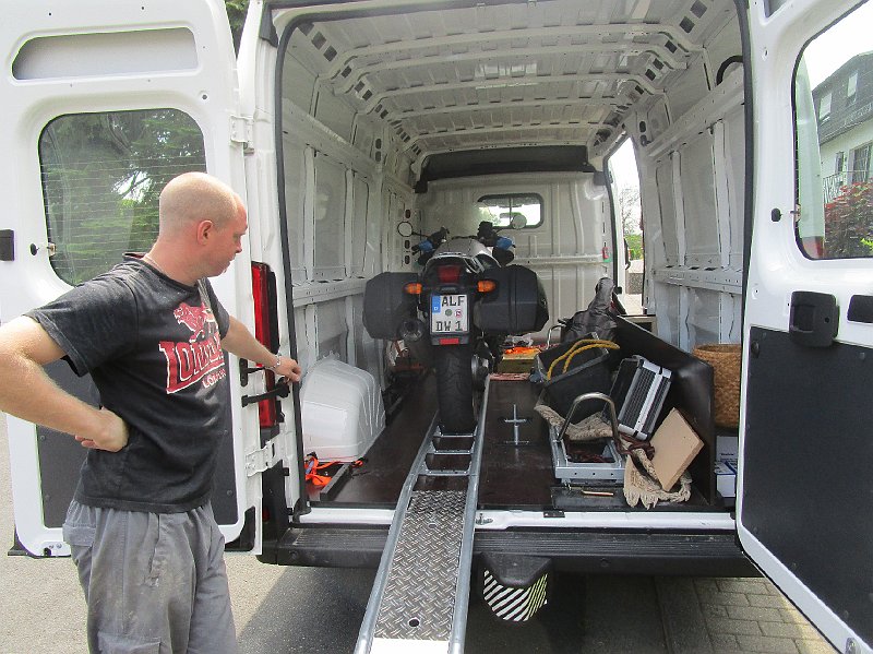 2018.05.29 Probefahrt, Bier, Grill, Freunde, Whisky und... Pflasterarbeiten (237).JPG